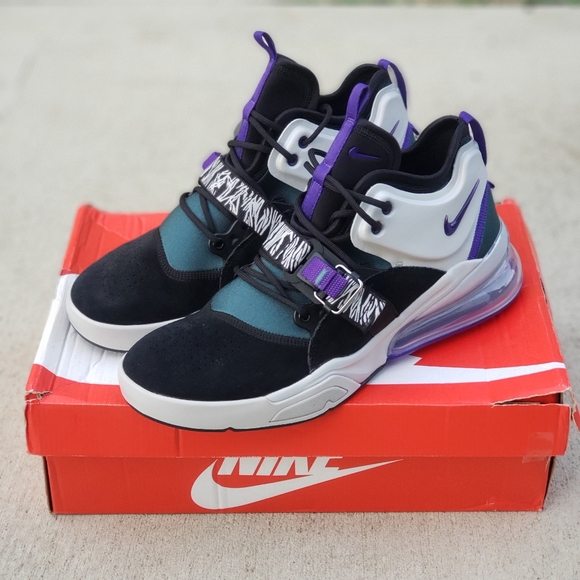 SOLD Nike Air Force 270 Men's Sneakers Size 11 - Picture 2 of 16
